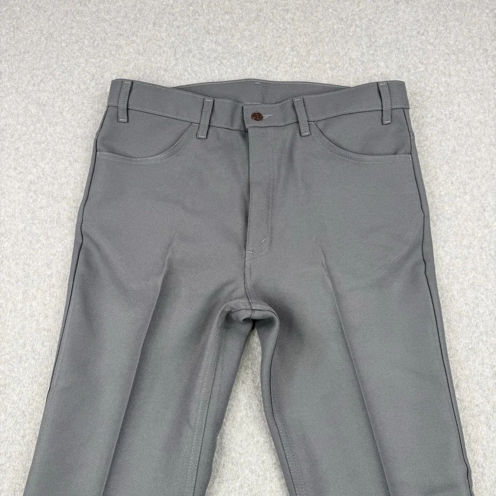 Levis excellent no